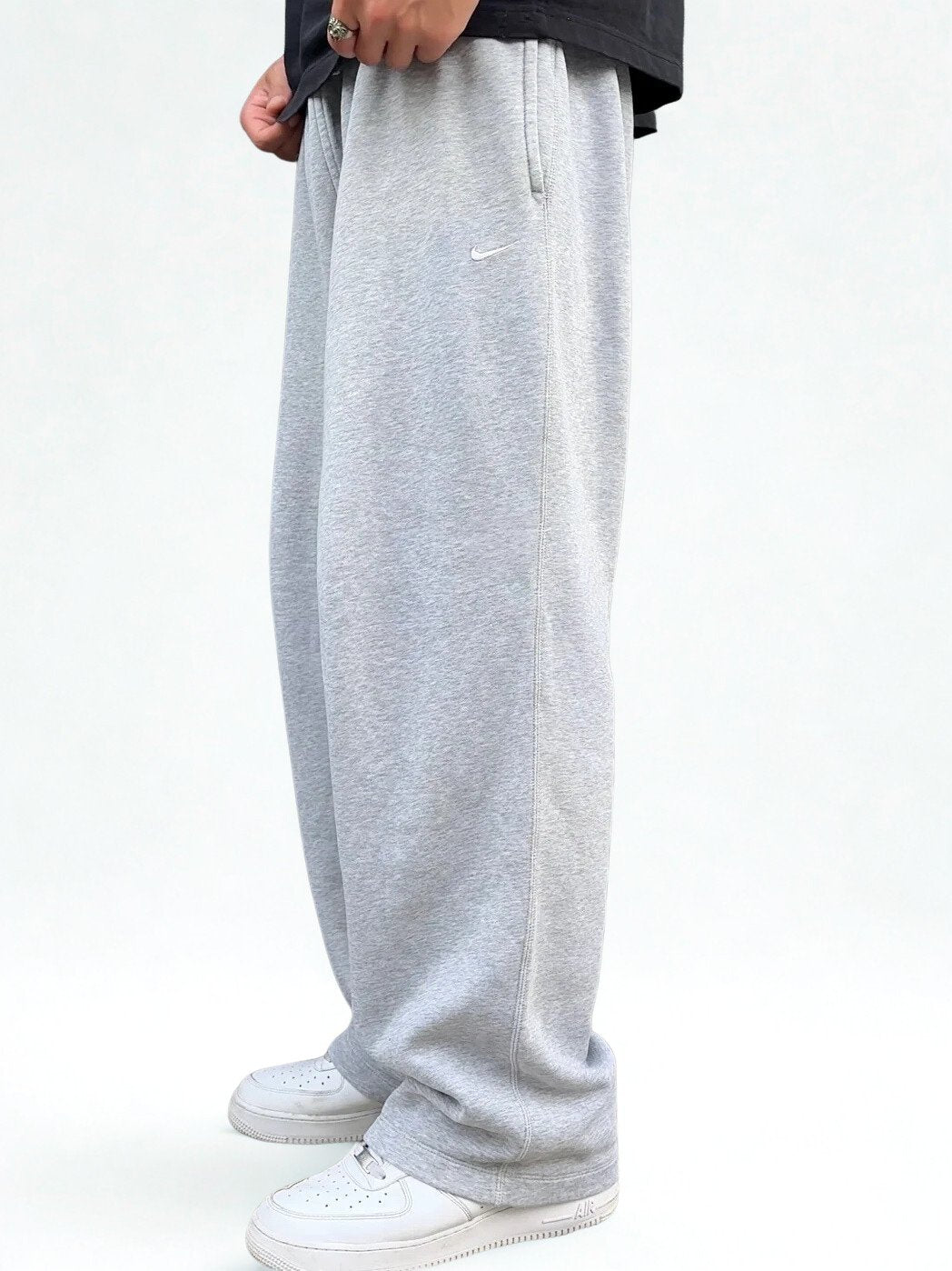 Nk Oversized Joggers – Silver
