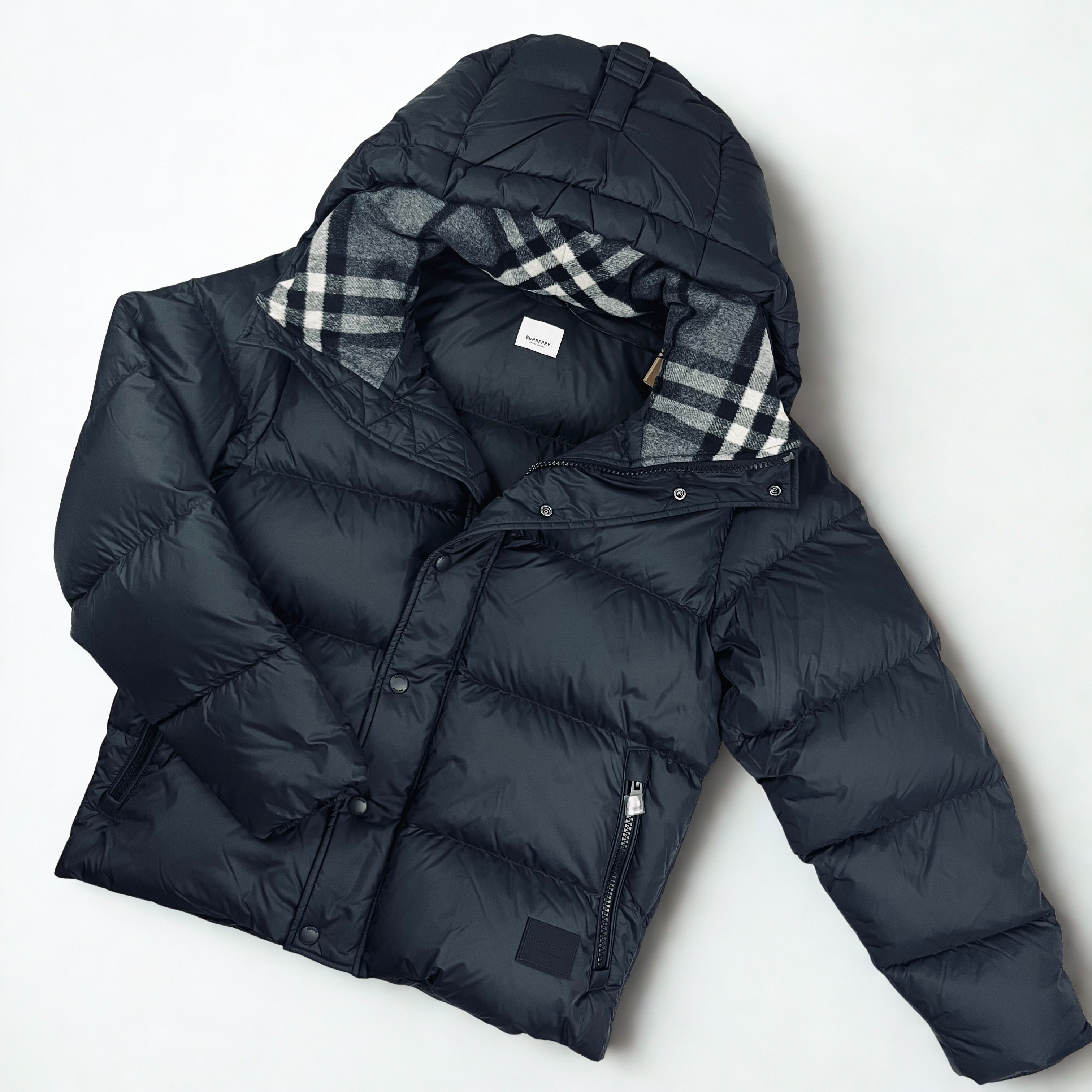 Jacket black Luxury in Motion – Quilted Comfort Meets Streetwear