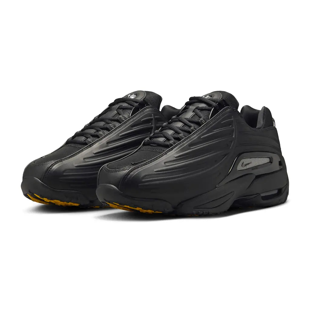 Triple Black Stealth – NOCTA Street Essentials