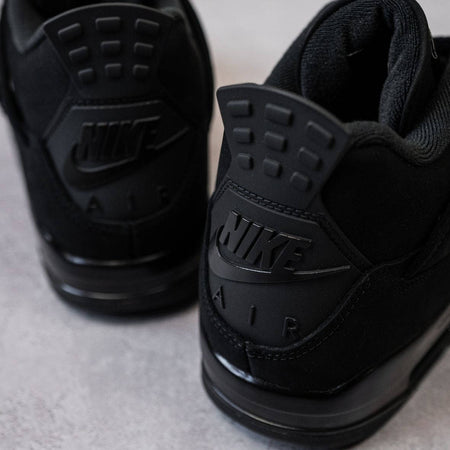 Air Jordan 4 Black Cat (2025)